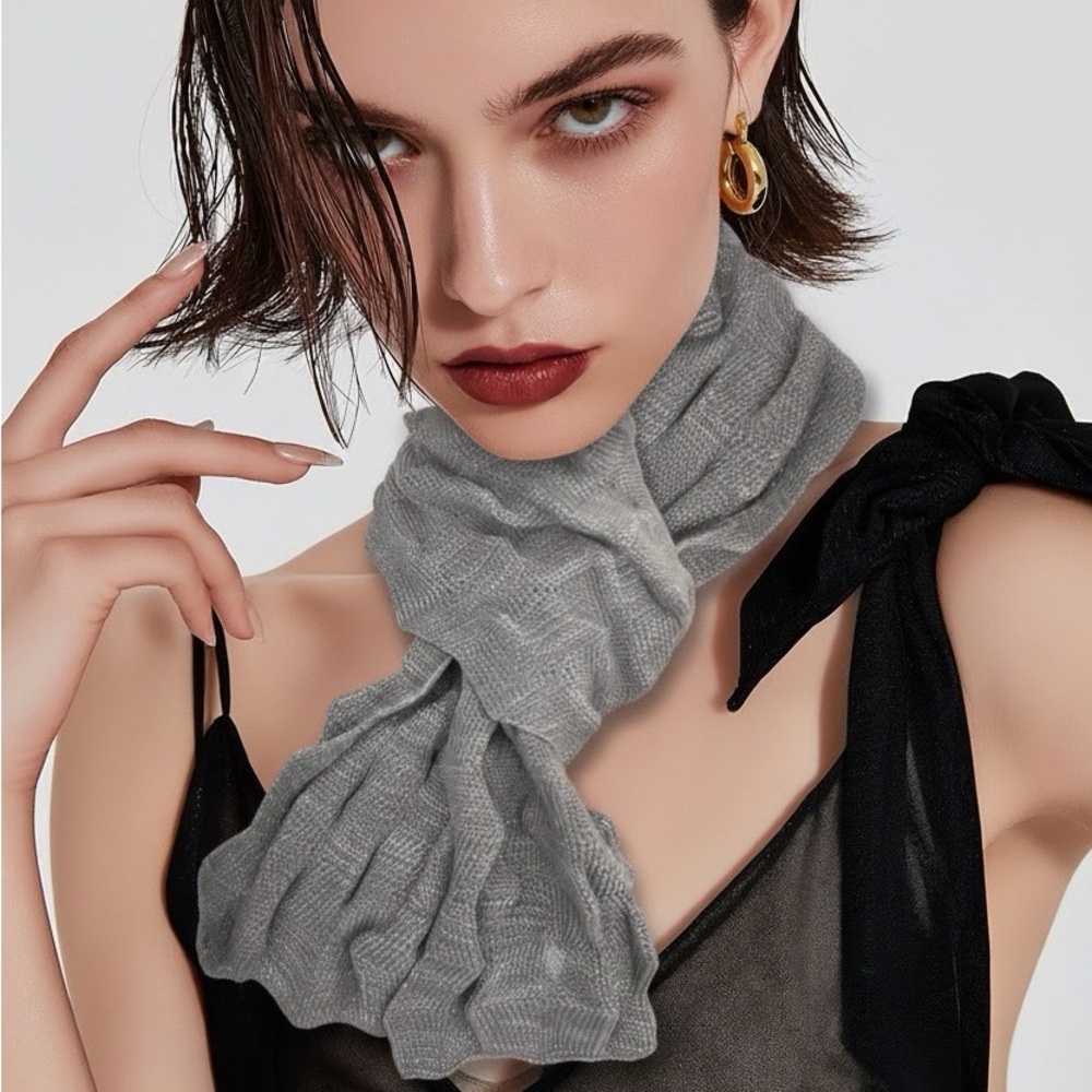 Elegant Gray Scarf